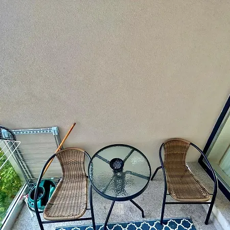 Apartament Dia *